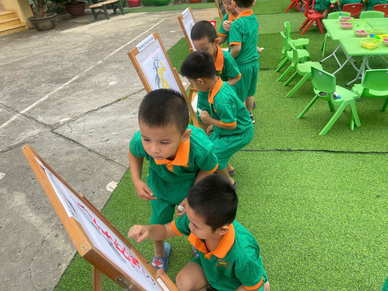 Ảnh trong bài: HOẠT ĐỘNG TRẢI NGHIỆM CỦA CÁC BÉ TRƯỜNG MẦM NON NOONG BUA CHÀO MỪNG NGÀY 20/11