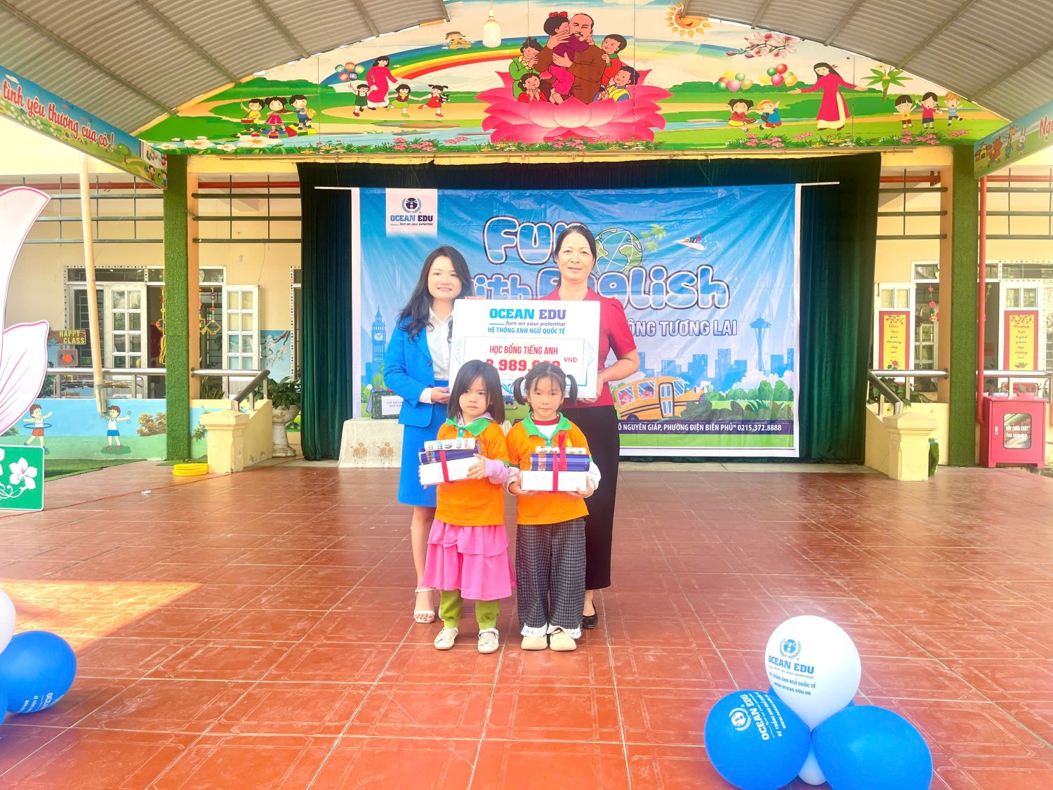 Ảnh trong bài: Trường Mầm non Noong Bua phối hợp với Trung tâm Anh ngữ Ocean Edu tổ chức chương trình “Giao lưu Tiếng Anh cho trẻ mẫu giáo”