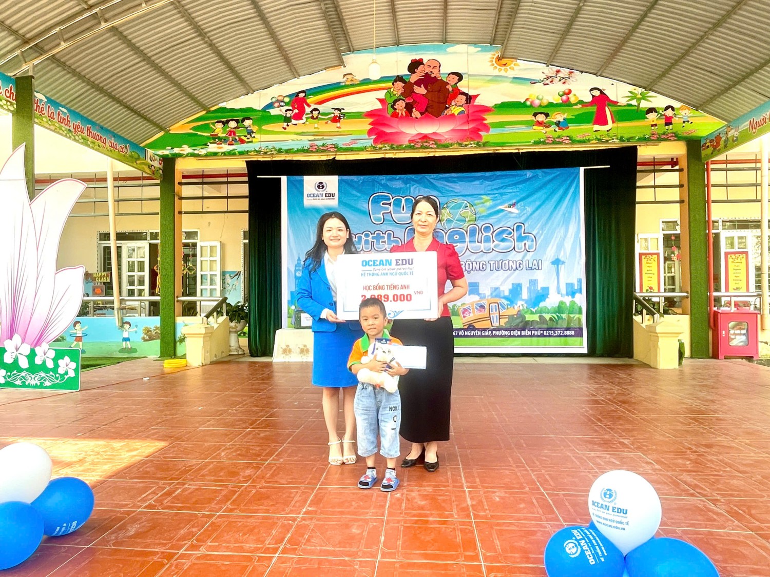 Ảnh trong bài: Trường Mầm non Noong Bua phối hợp với Trung tâm Anh ngữ Ocean Edu tổ chức chương trình “Giao lưu Tiếng Anh cho trẻ mẫu giáo”
